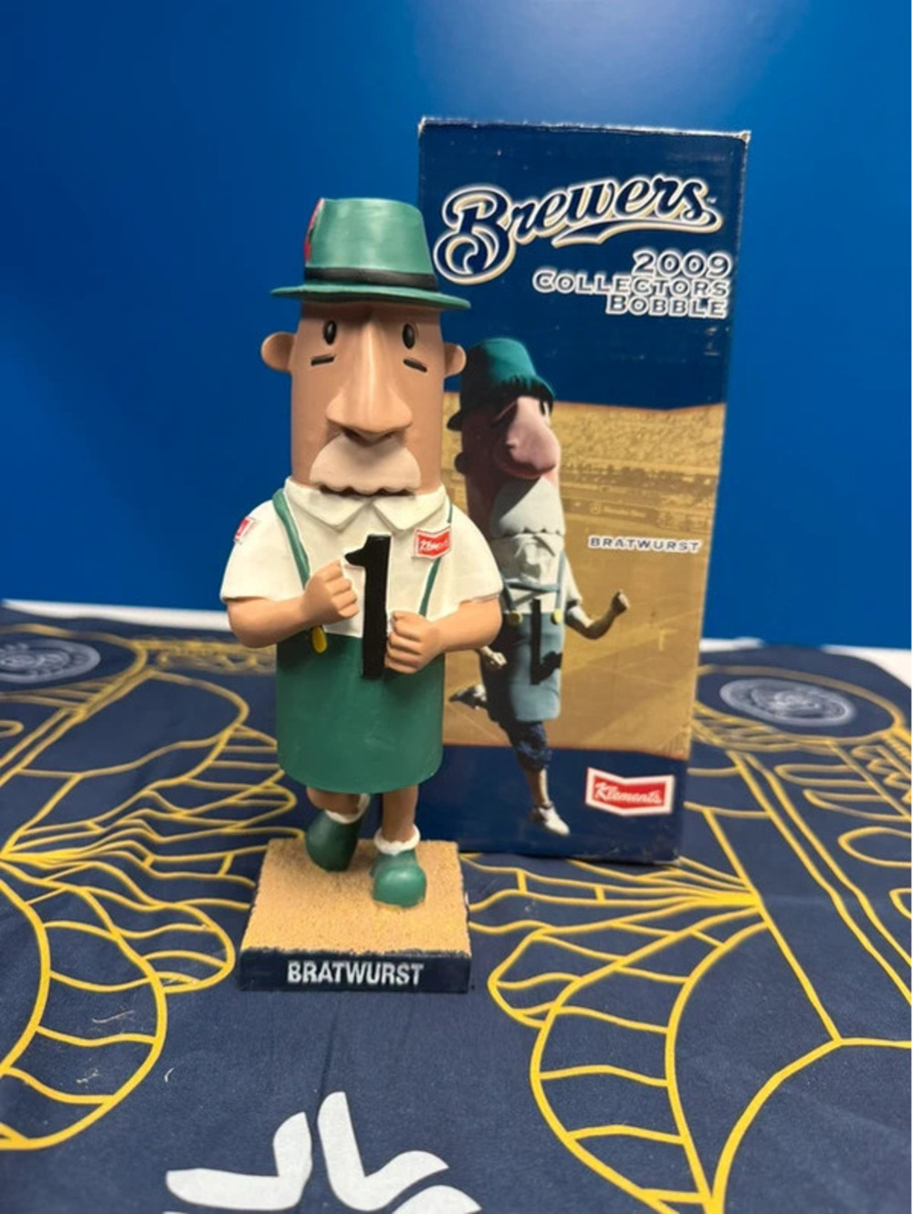 Milwaukee Brewers 09’ Bratwurst Racing Sausage Bobblehead SGA w/ Box – Klement’s